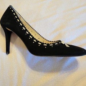 Banana Republic Black Suede Cream Ribbon Heels 10M
